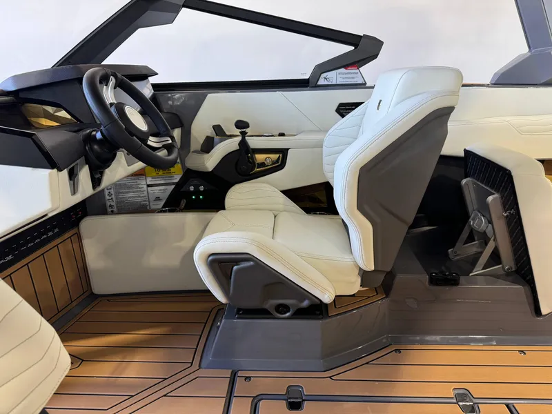 Slide: The Image of Nautique Super Air Nautique G23 2025 - 24