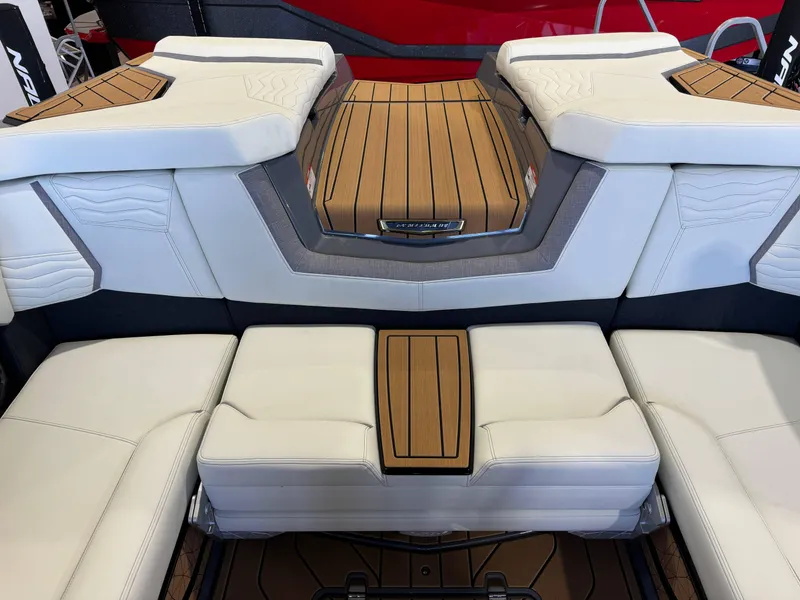 Slide: The Image of Nautique Super Air Nautique G23 2025 - 29