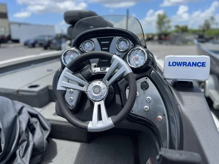 Slide: The Image of Tracker Pro Team 175 TXW Tournament Edition 2019 - 13