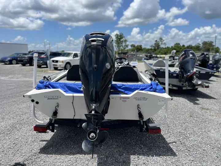 Slide: The Image of Tracker Pro Team 175 TXW Tournament Edition 2019 - 6