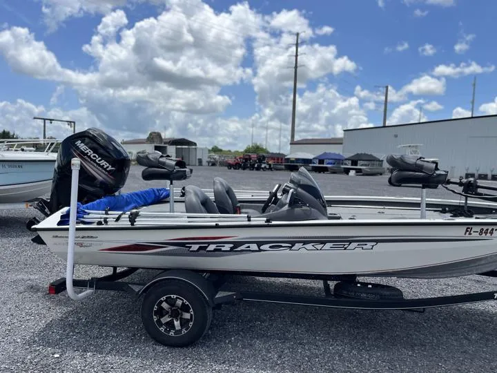 Slide: The Image of Tracker Pro Team 175 TXW Tournament Edition 2019 - 8