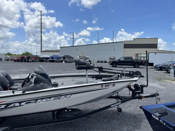 Slide: The Image of Tracker Pro Team 175 TXW Tournament Edition 2019 - 9