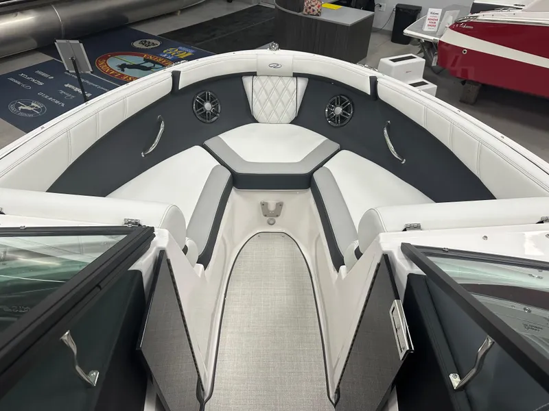 Slide: The Image of Regal 2000 ES 2025 - 19