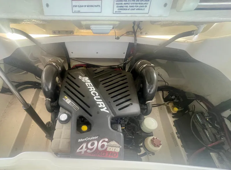 Slide: The Image of 2008 Sea Ray 270 SLX engine compartment with Mercury MerCruiser 496 MAG engine. - 41