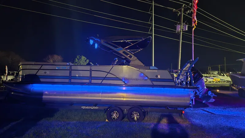 Slide: The Image of 2023 Berkshire 25UL STS 3.0+ - 25