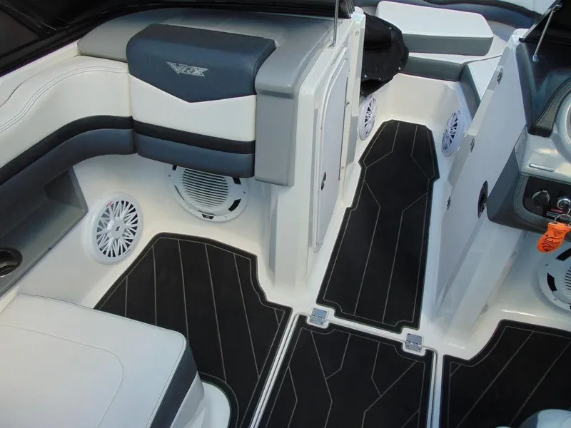 Slide: The Image of Chaparral 203 VRX 2015 - 10