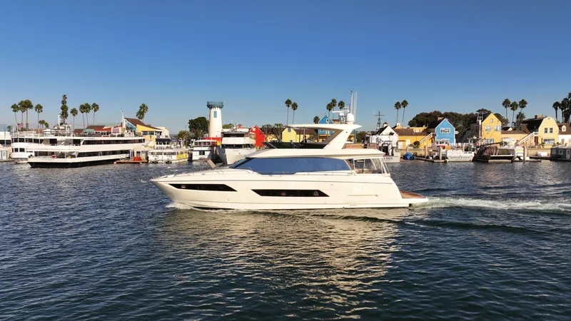 Slide: The Image of Prestige 680 2018 - 84