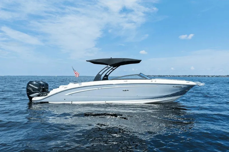 Slide: The Image of Sea Ray 290 SDX OUTBOARD 2017 - 0