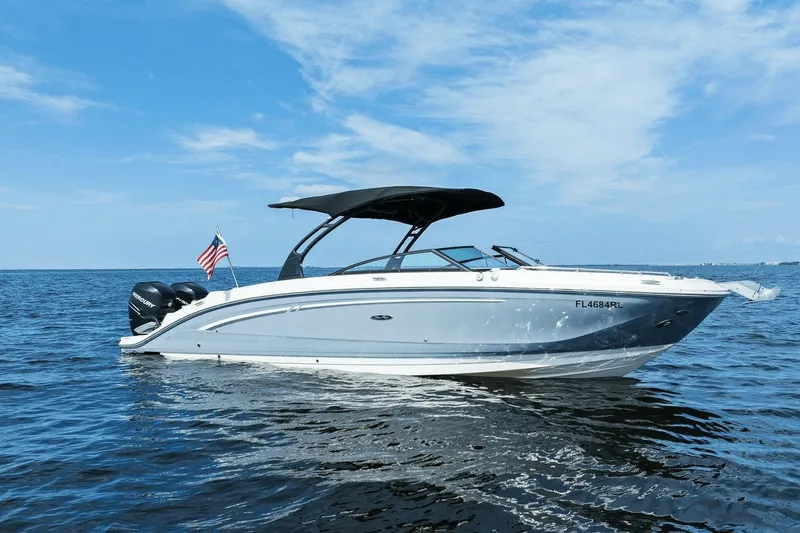 Slide: The Image of Sea Ray 290 SDX OUTBOARD 2017 - 1