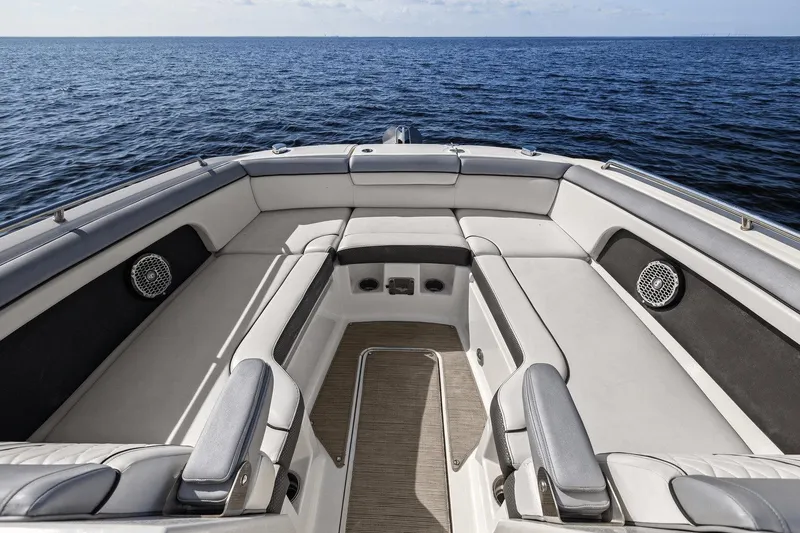 Slide: The Image of Sea Ray 290 SDX OUTBOARD 2017 - 24