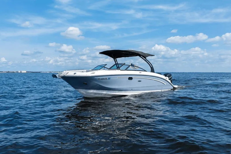 Slide: The Image of Sea Ray 290 SDX OUTBOARD 2017 - 9