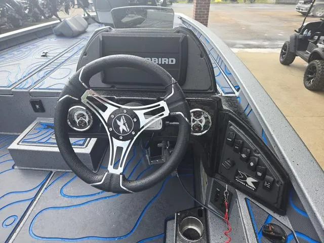 Slide: The Image of Xpress X21 Pro 2025 - 9