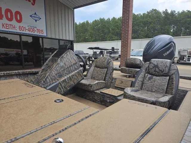 Slide: The Image of Xpress H20 Bass 2025 - 11