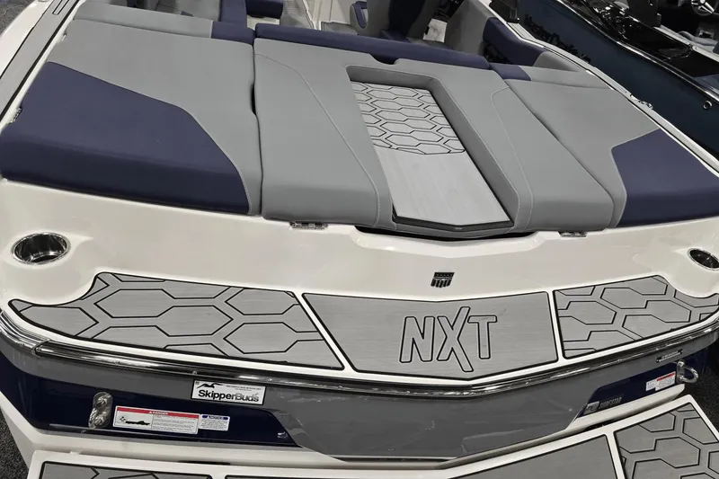 Slide: The Image of MasterCraft NXT22 2025 - 10