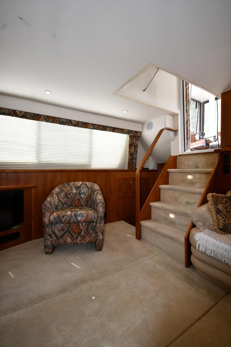 Slide: The Image of Carver 405 Motor Yacht 1997 - 60