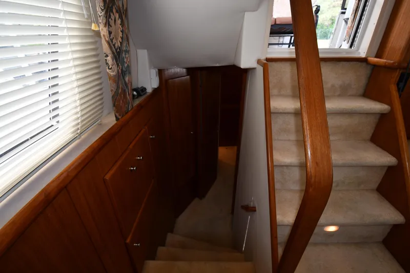 Slide: The Image of Carver 405 Motor Yacht 1997 - 65