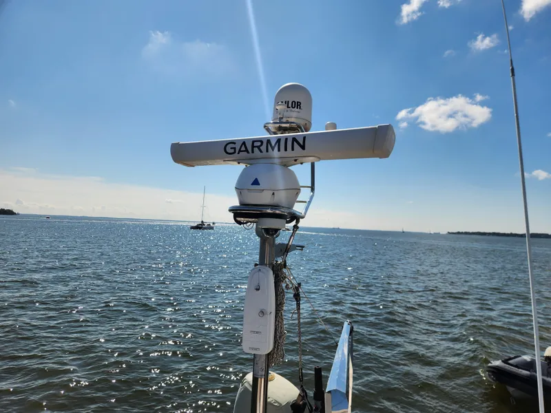 Slide: The Image of Garmin radar on 2008 Hallberg-Rassy 62 sailboat, ocean view in background. - 19