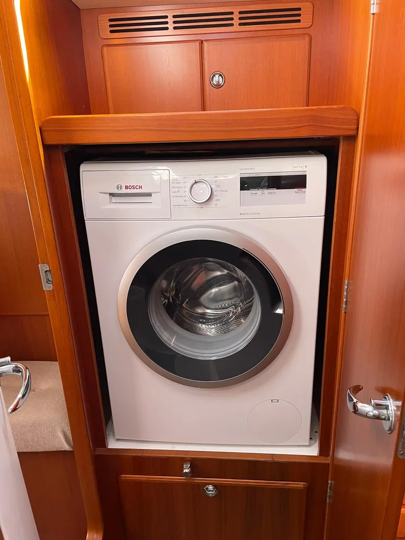 Slide: The Image of Hallberg-Rassy 62 2008 - 53