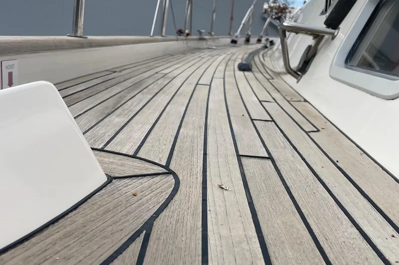 Slide: The Image of Hallberg-Rassy 62 2008 - 68