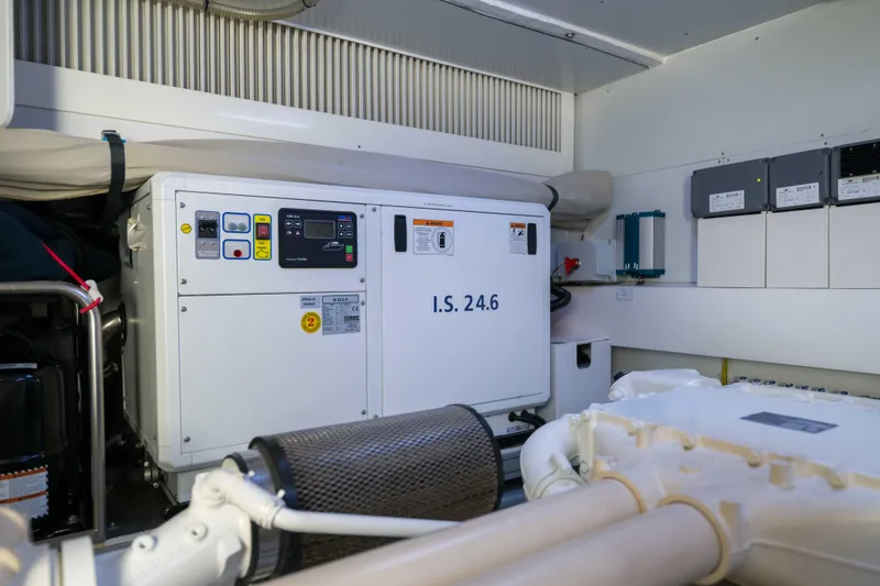 Slide: The Image of Ferretti Yachts 720 2023 - 65