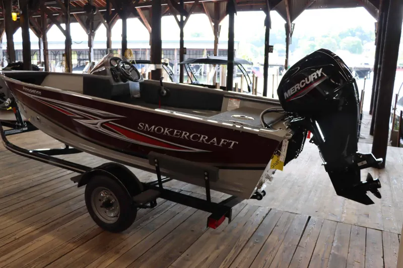 Slide: The Image of Smoker Craft 151 Resorter 2025 - 12