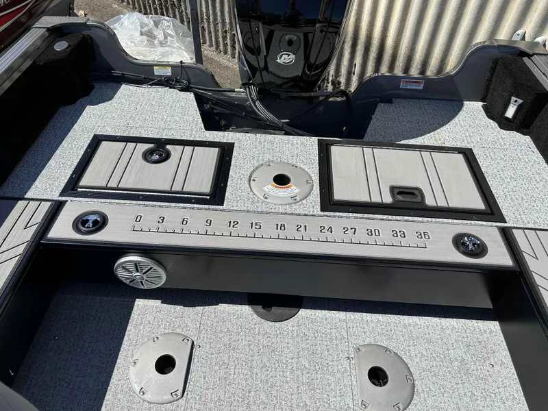 Slide: The Image of Starcraft Storm 166 SC Pro 2025 - 8