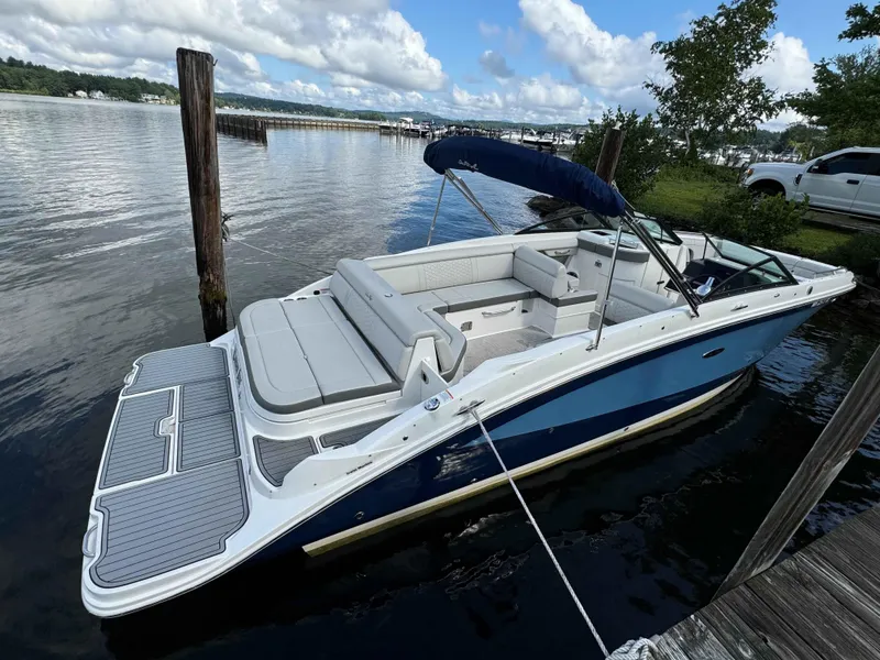 Slide: The Image of Sea Ray SDX 270 2020 - 4