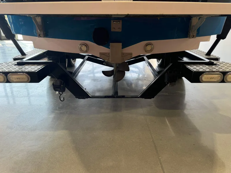 Slide: The Image of Nautique Super Air Nautique 210 2011 - 7