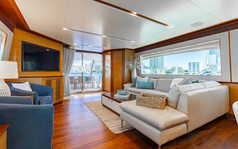 Slide: The Image of Q Saloon - 10