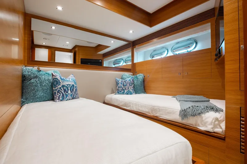 Slide: The Image of Q Port Twin Stateroom - 26