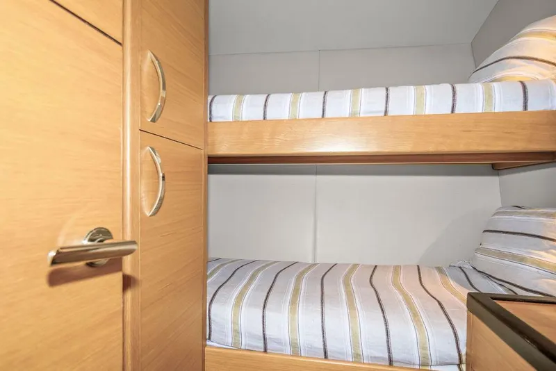 Slide: The Image of Hatteras 63 GT 2014 - 62