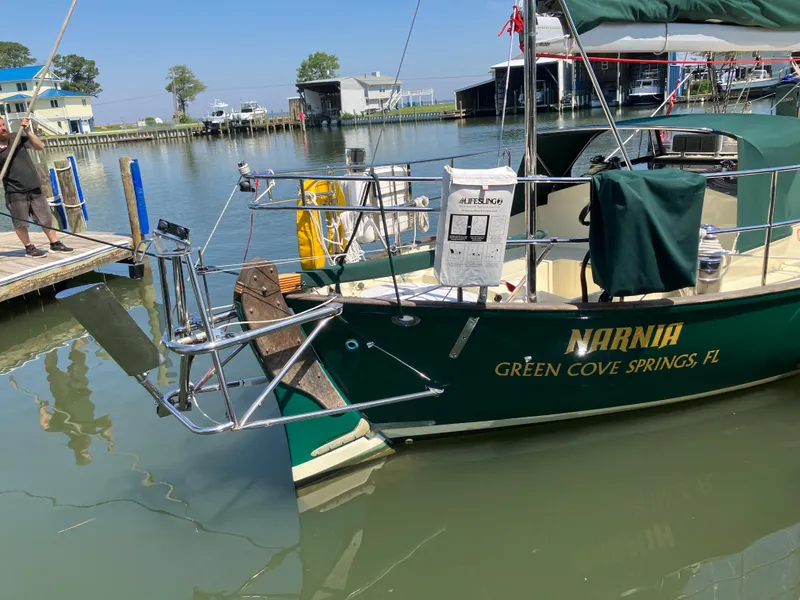 Slide: The Image of Sailboat "Narnia" docked, Alajuela 38 model, Green Cove Springs, FL, 2016. - 11