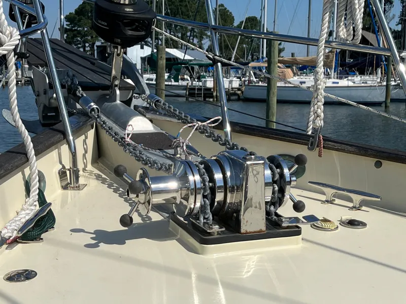 Slide: The Image of Windlass on Alajuela 38 sailboat deck, 2016 model, docked at marina. - 20