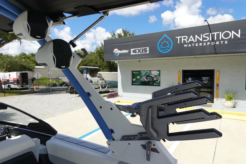 Slide: The Image of 2025 Malibu 23 LSV WAKESETTER at Transition Watersports dealership. - 26