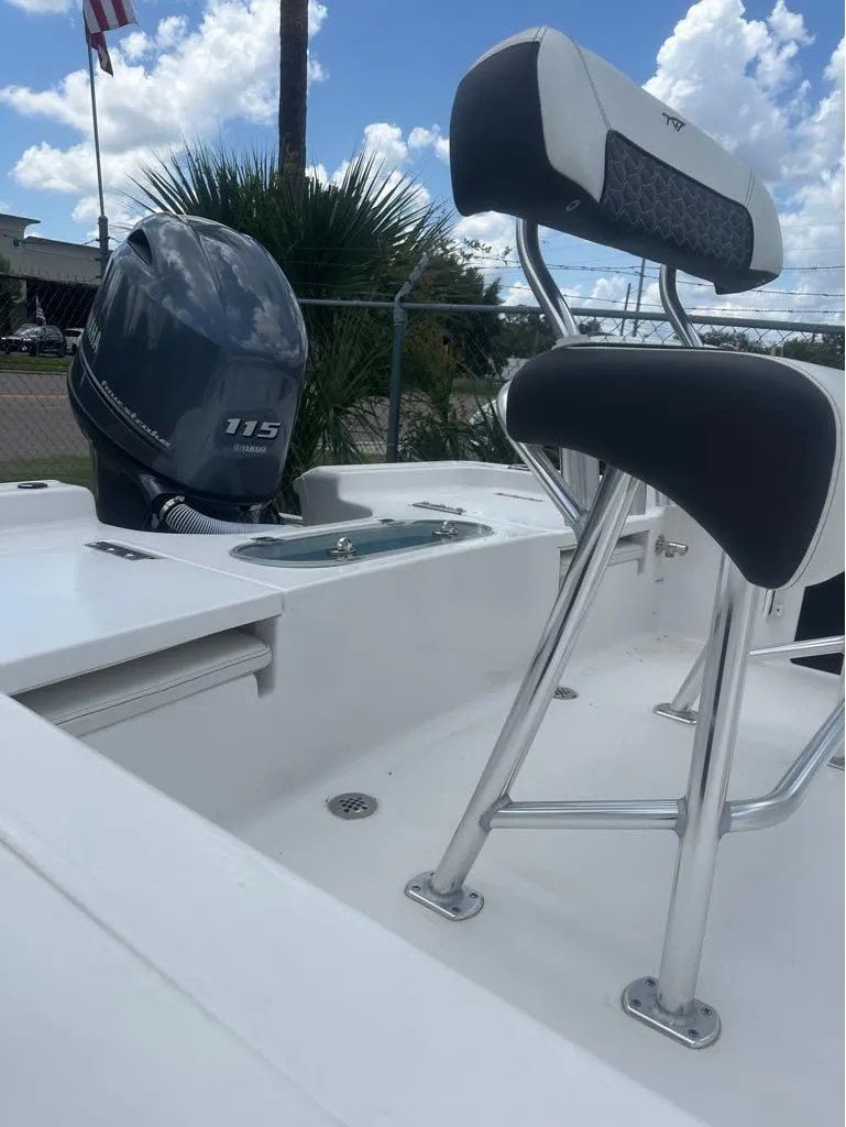 Slide: The Image of Tidewater Bay Max 1910 2024 - 6