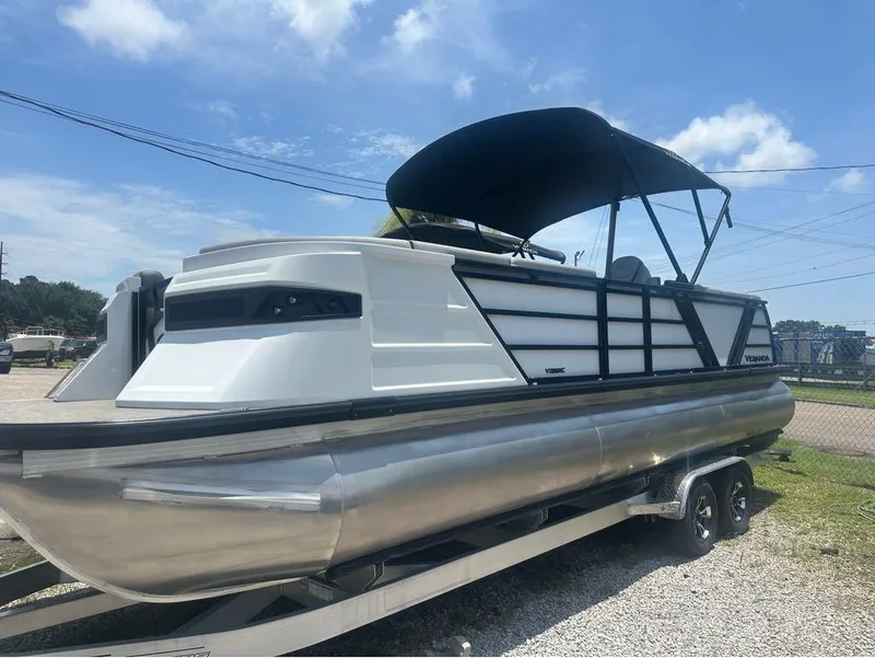 The Image of Veranda VX25RC 2024 - 1