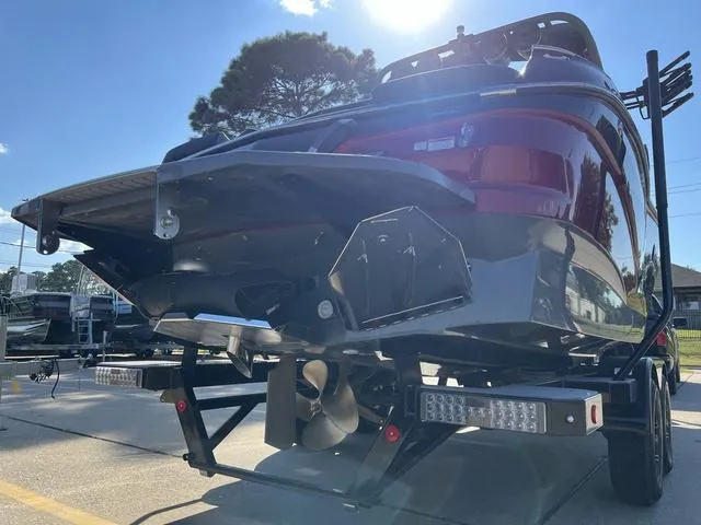 Slide: The Image of MasterCraft X24 2024 - 19