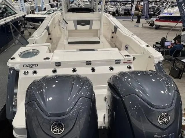 Slide: The Image of Robalo R270 Center Console 2024 - 10