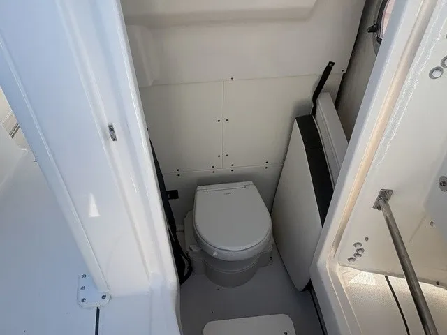 Slide: The Image of Robalo R270 Center Console 2024 - 10