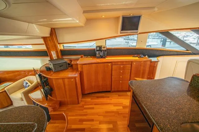 Slide: The Image of Neptunus 62 Flybridge 2005 - 54