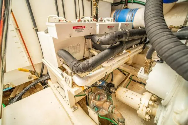 Slide: The Image of Neptunus 62 Flybridge 2005 - 62