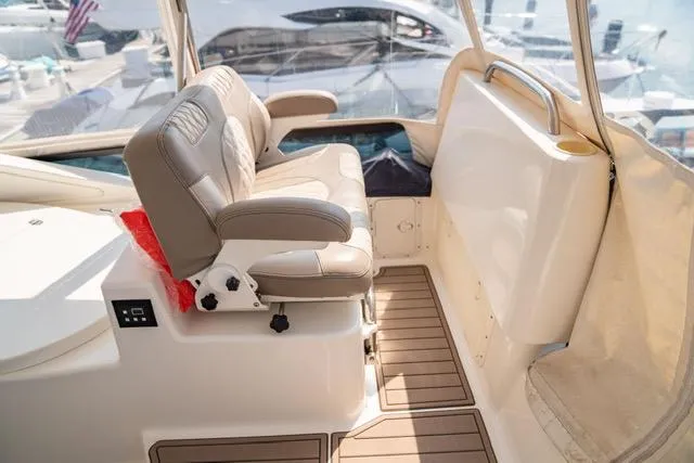 Slide: The Image of Neptunus 62 Flybridge 2005 - 64