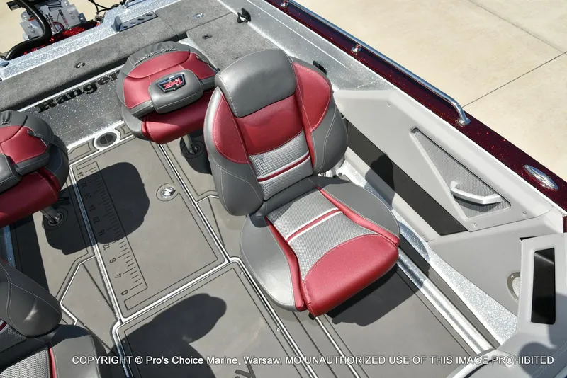 Slide: The Image of Ranger 621FS Pro Lowrance Equipped 2025 - 53