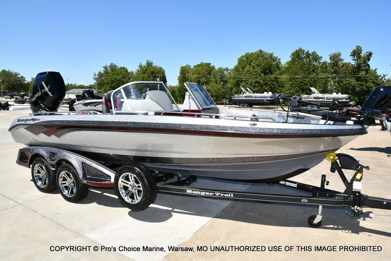 Slide: The Image of Ranger 621FS Pro Lowrance Equipped 2025 - 69