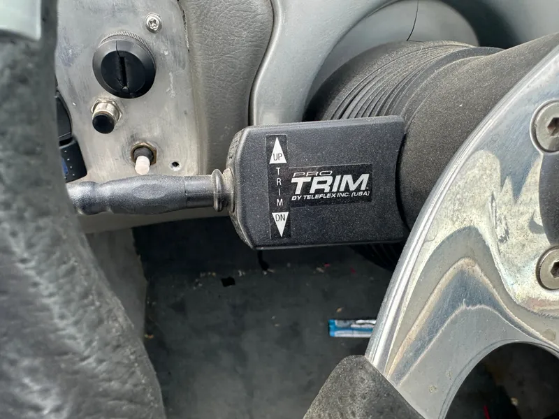 Slide: The Image of Supra 24SSV 2005 - 16