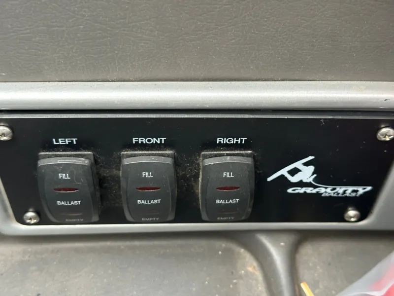 Slide: The Image of Supra 24SSV 2005 - 17