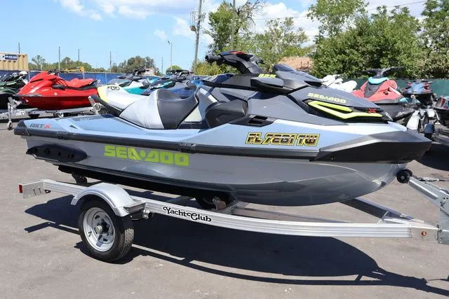 Slide: The Image of Sea-Doo PWC RXT X 325 AUD GY IBR 24 2024 - 7