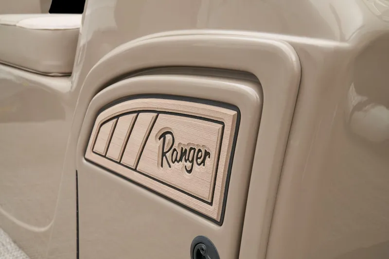 Slide: The Image of Ranger Reata 200F 2024 - 27