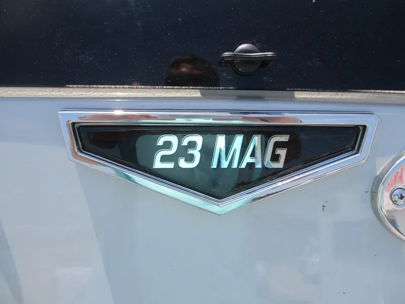 Slide: The Image of Avid 23 Mag 2025 model emblem on vehicle exterior. - 22