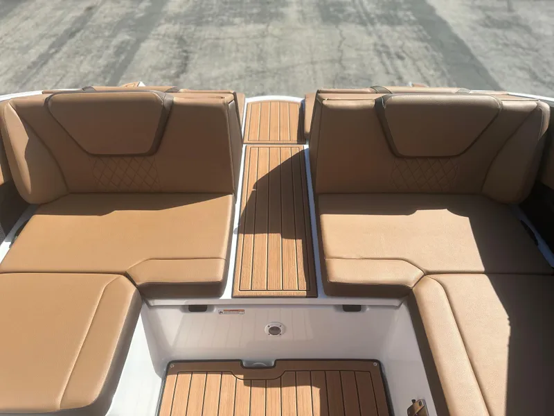 Slide: The Image of 2025 YAMAHA 222SD - 15